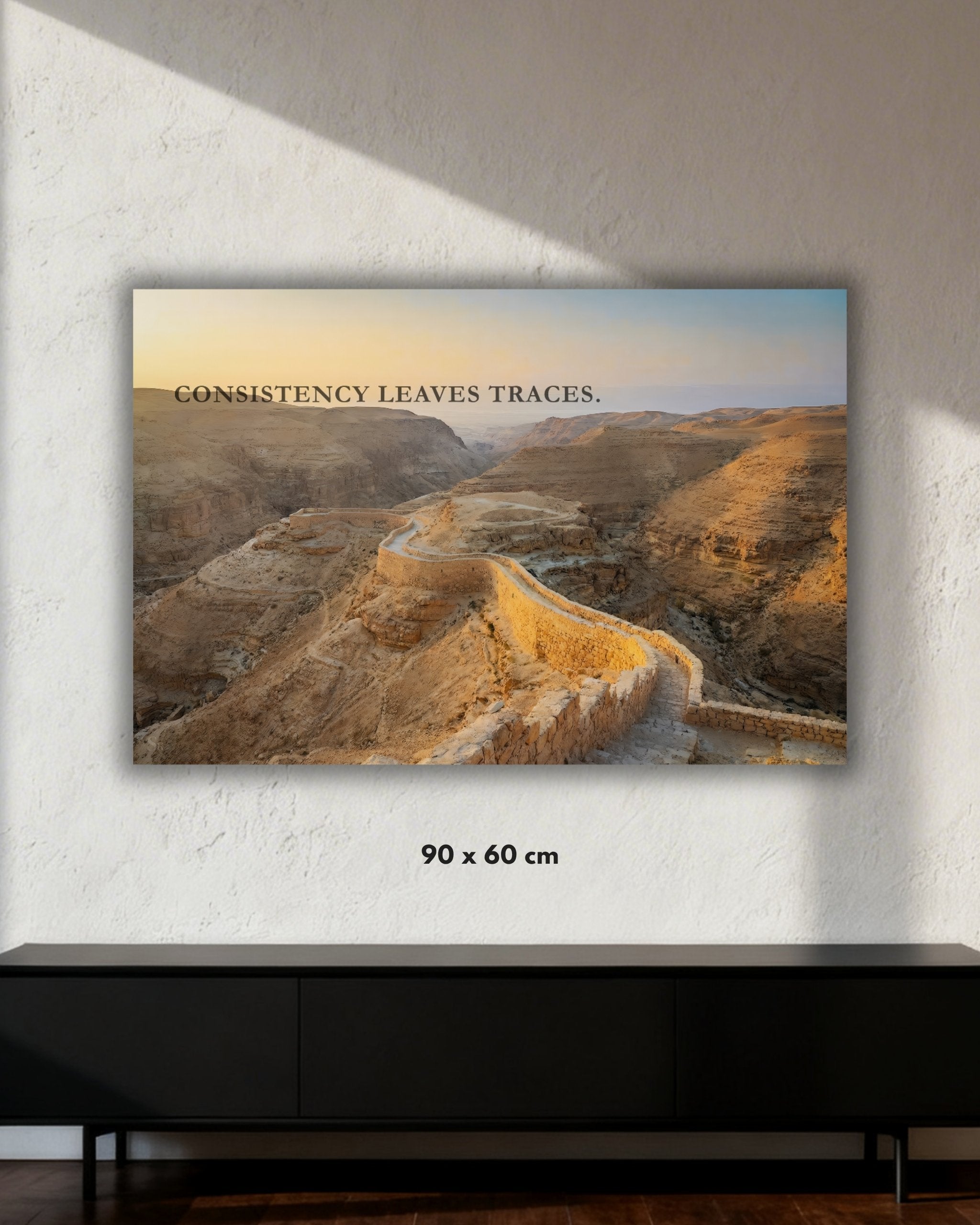 Mindset-Wandbild „Consistency leaves traces.“ auf Alu-Dibond 90x60 cm